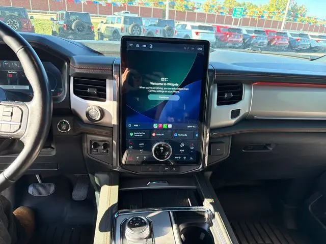 2022 Ford Expedition - $44,727
