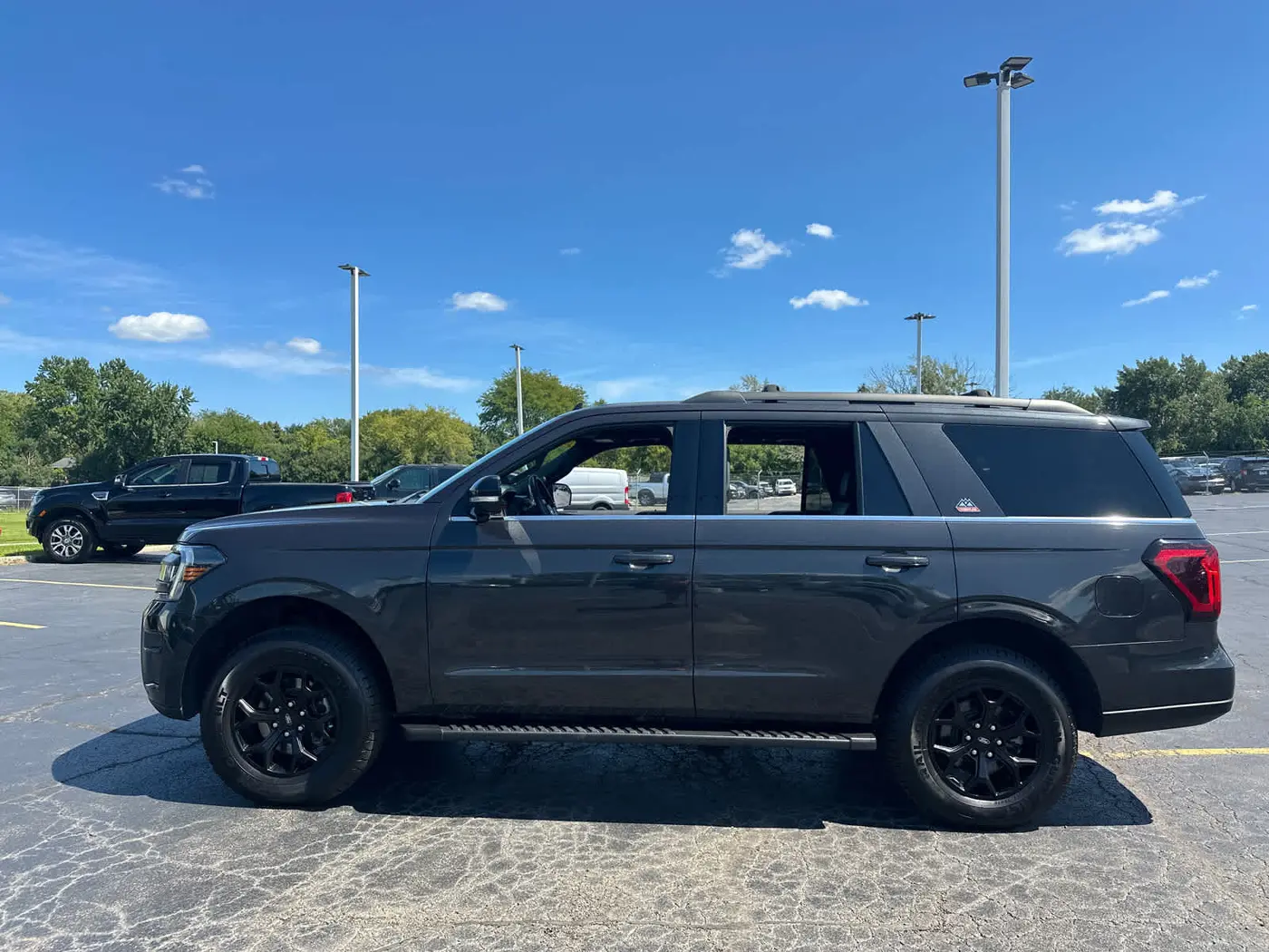 2022 Ford Expedition - $50,898