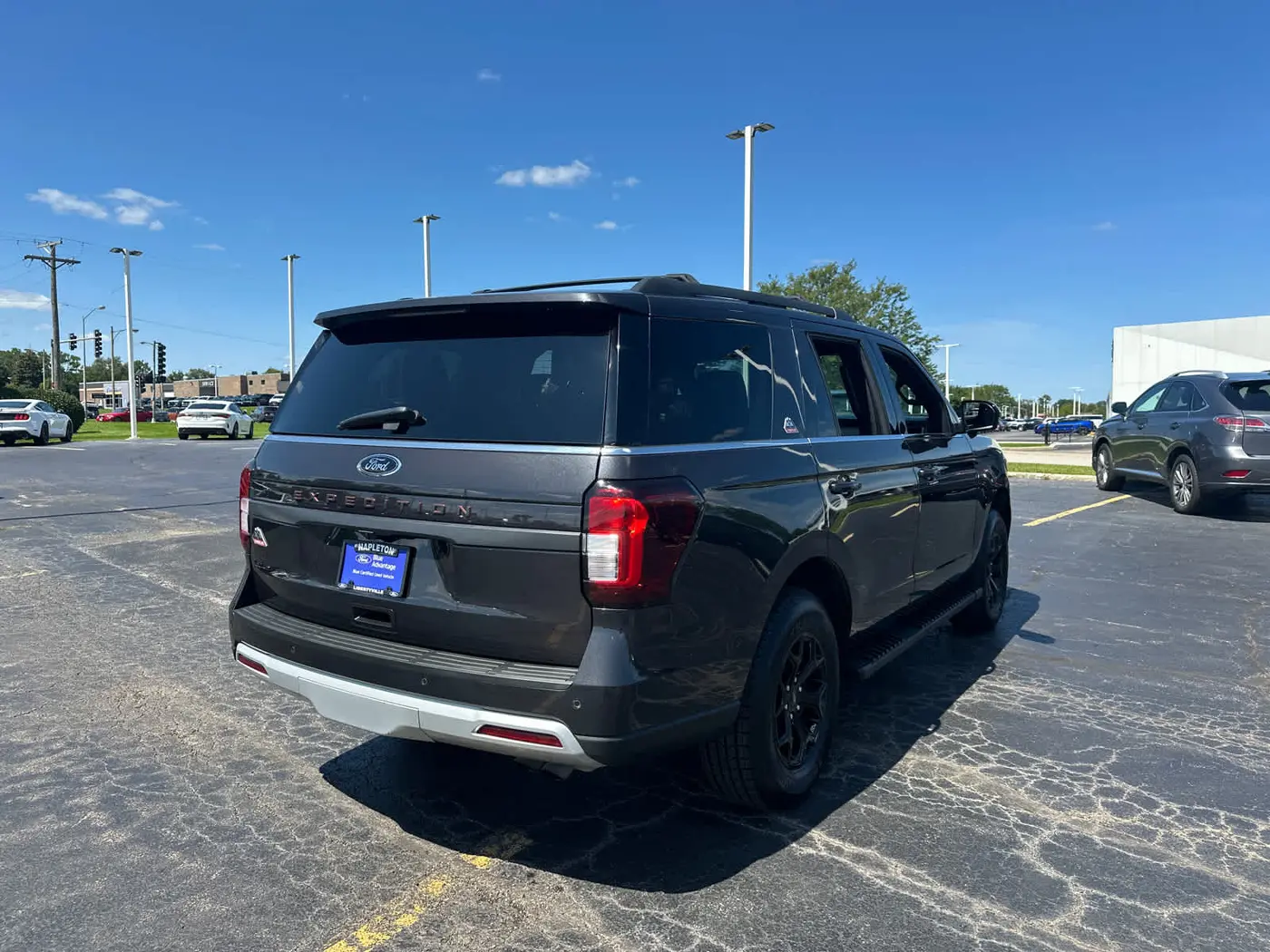 2022 Ford Expedition - $50,898