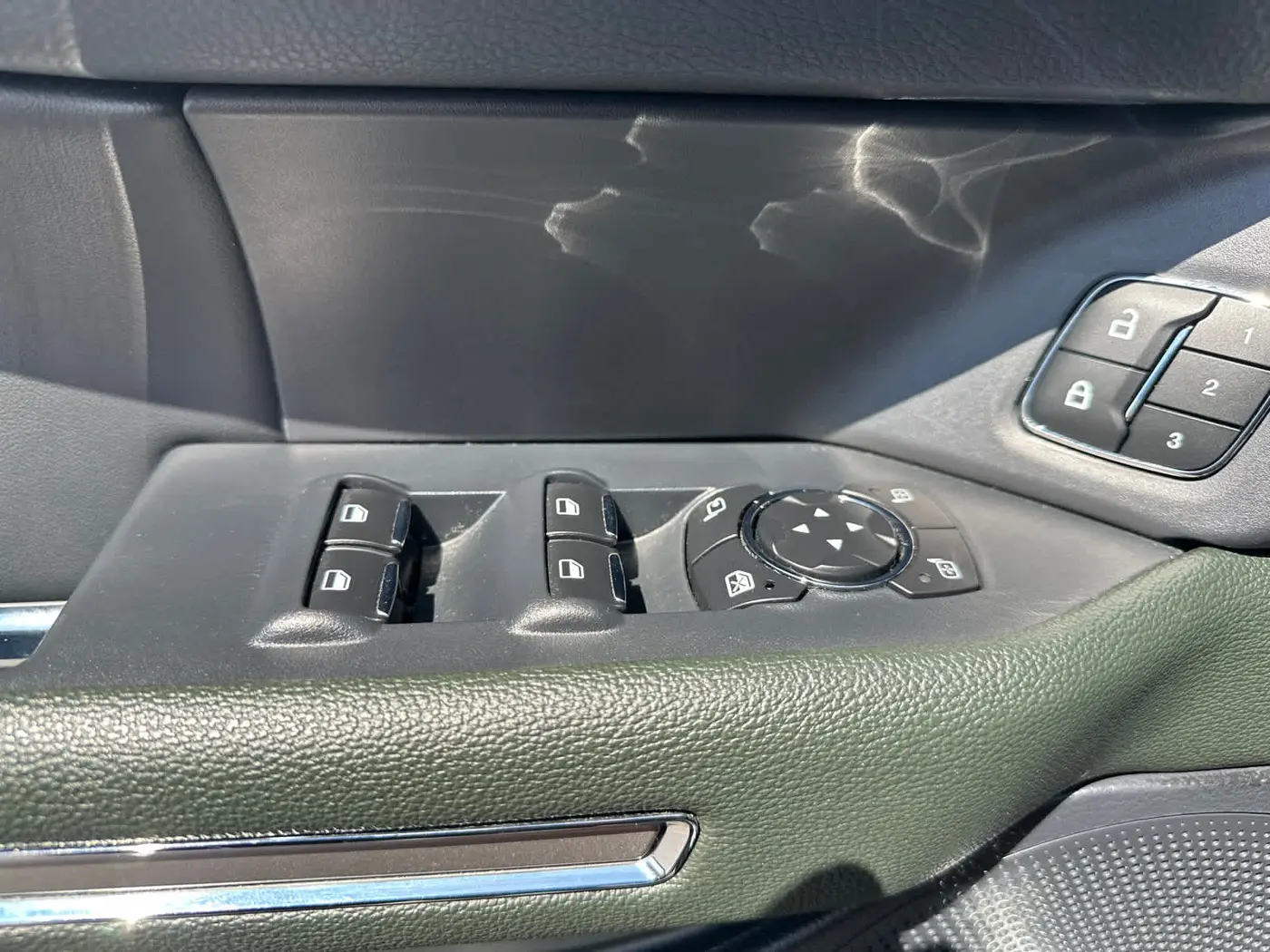2022 Ford Expedition - $50,898