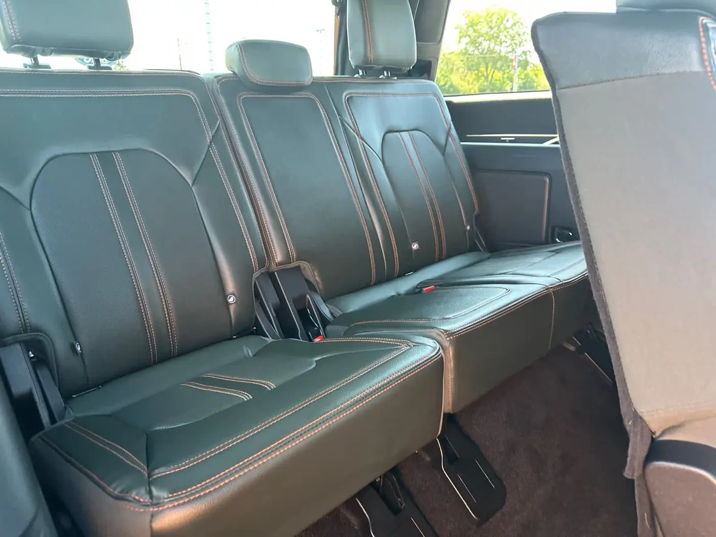2022 Ford Expedition - $50,898