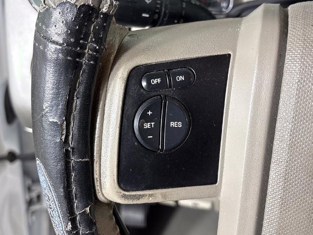2013 Ford Expedition - $14,900