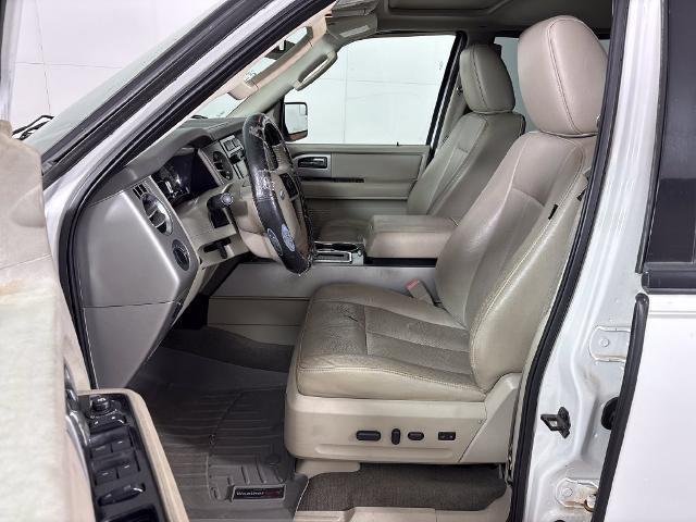 2013 Ford Expedition - $14,900
