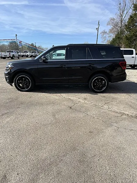 2023 Ford Expedition - $51,911