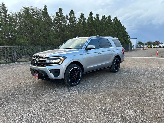 2023 Ford Expedition Limited — photo 1 of 36