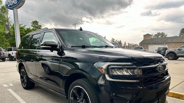 Preowned 2023 Ford Expedition Limited for Sale