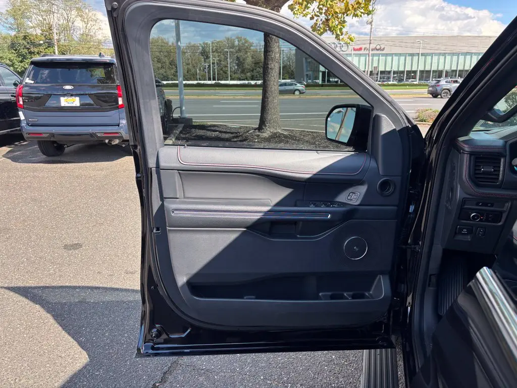 2023 Ford Expedition - $50,995