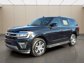 2024 Ford Expedition with Agate Black Metallic Exterior