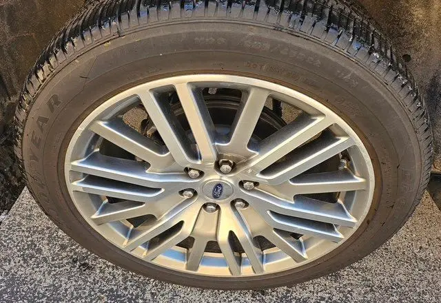 2023 Ford Expedition - $45,525