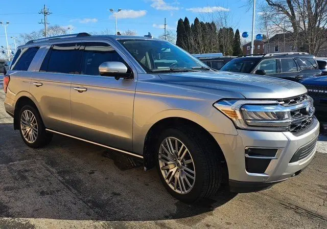 2023 Ford Expedition - $45,525