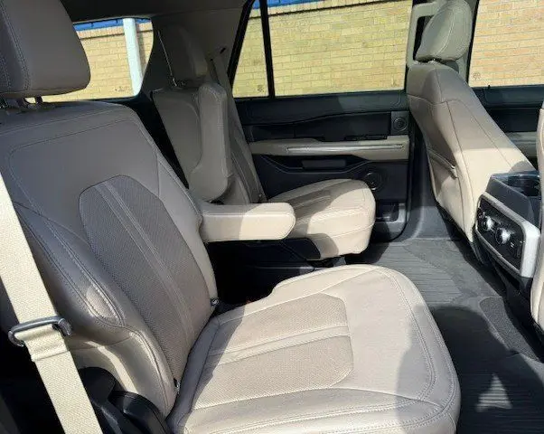 2023 Ford Expedition - $45,525