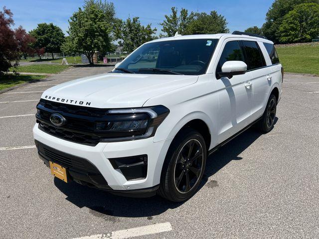 2023 Ford Expedition - $54,790