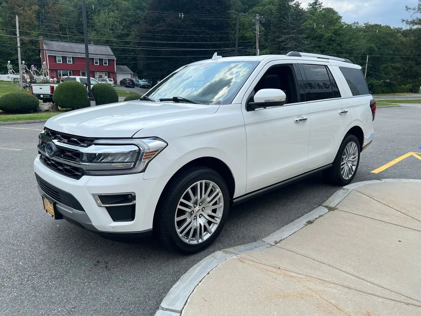 2024 Ford Expedition - $56,990
