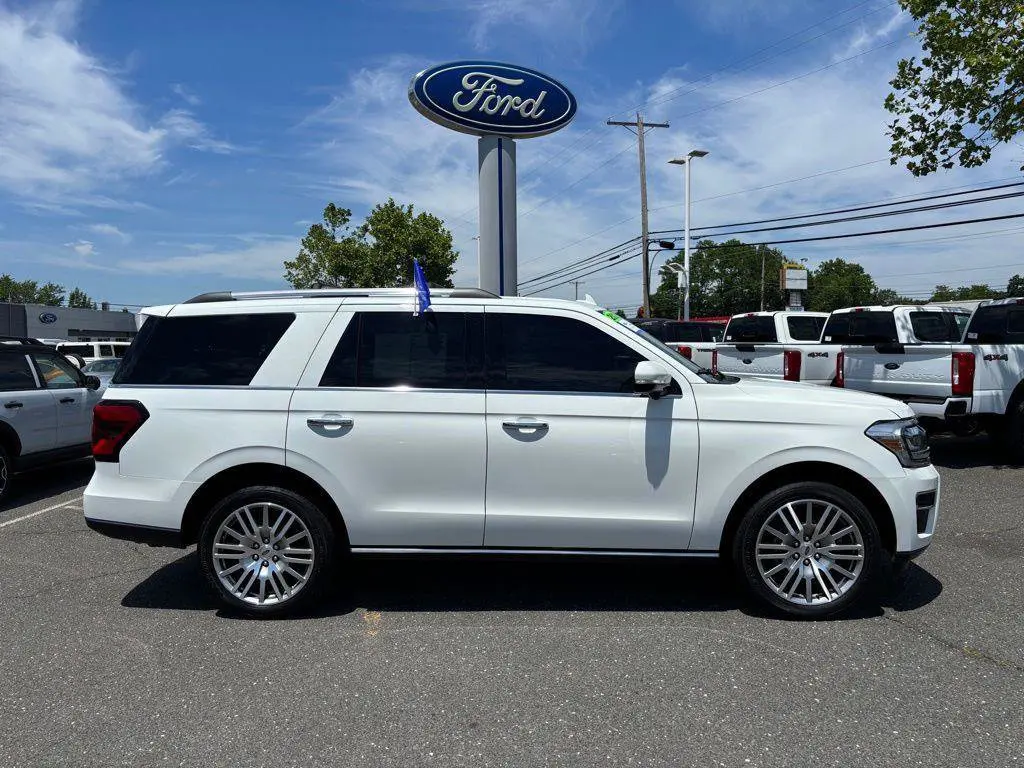 2023 Ford Expedition - $45,995