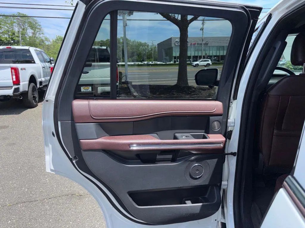 2023 Ford Expedition - $45,995