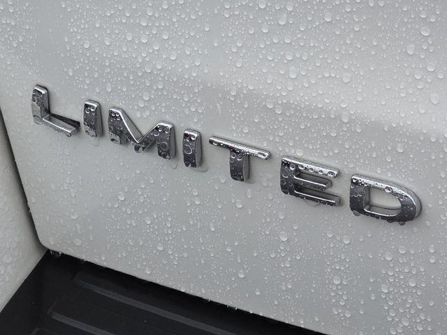 2023 Ford Expedition - $56,876