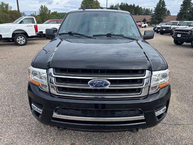 2017 Ford Expedition - $14,879