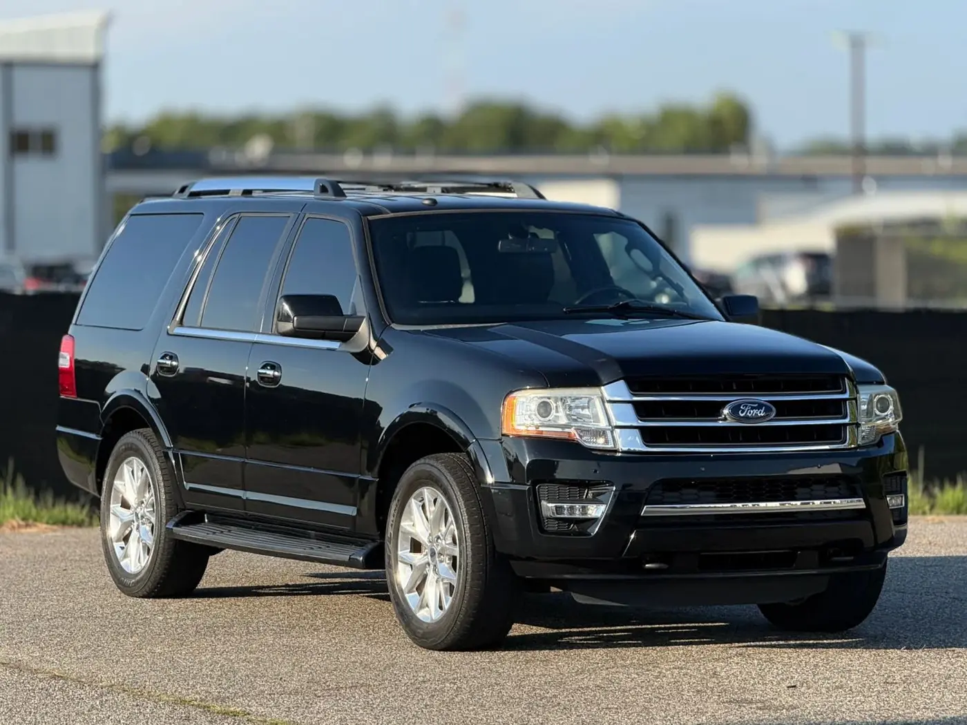 2017 Ford Expedition - $9,950