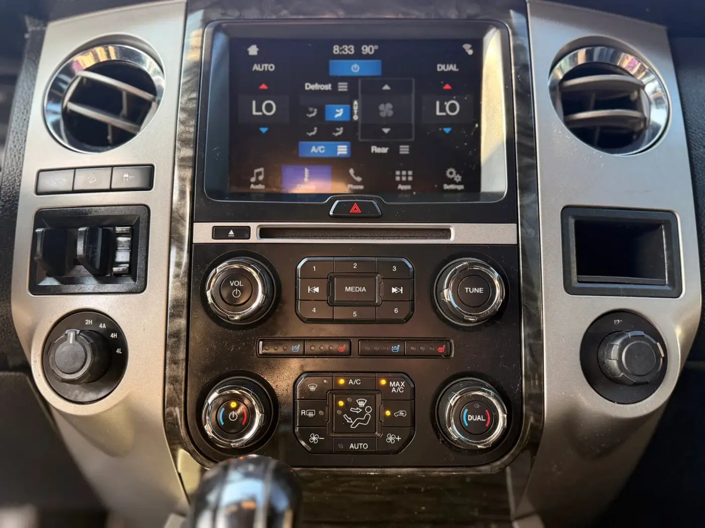 2017 Ford Expedition - $9,950
