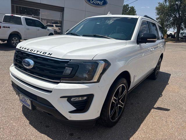 2021 Ford Expedition - $23,900