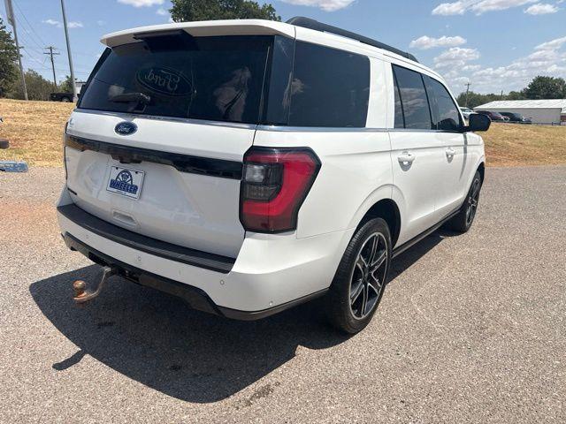 2021 Ford Expedition - $23,900