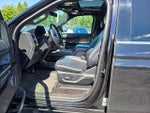 2019 Expedition Thumbnail 18