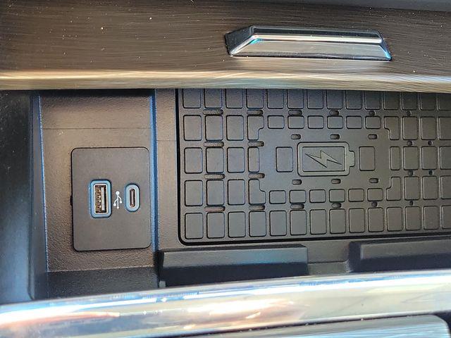 2022 Ford Expedition - $29,988