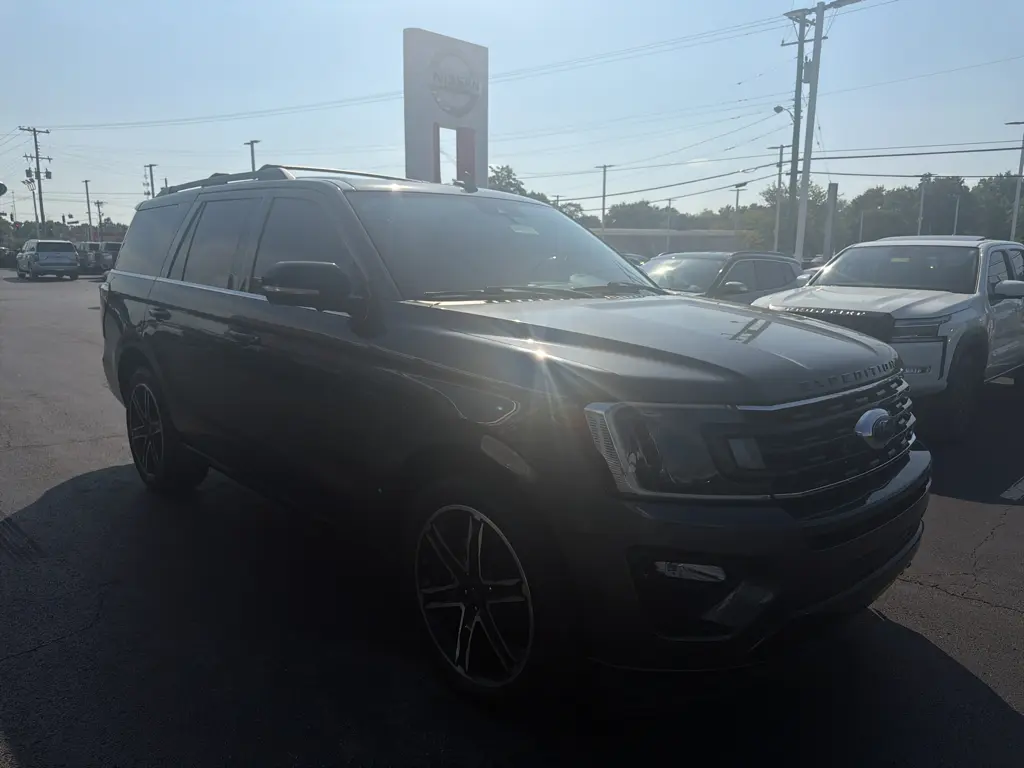 2019 Ford Expedition - $21,995