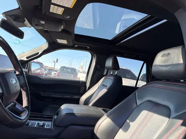 2022 Ford Expedition - $43,912