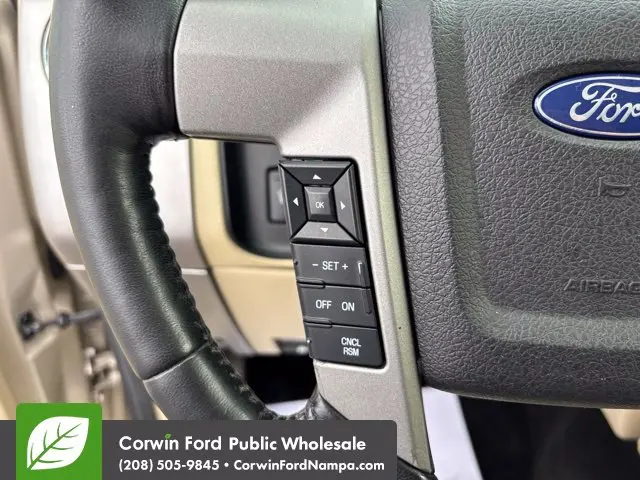 2017 Ford Expedition - $14,393