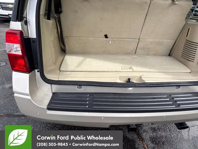 2017 Ford Expedition - $14,393