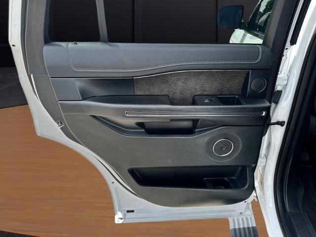 2020 Ford Expedition - $28,995