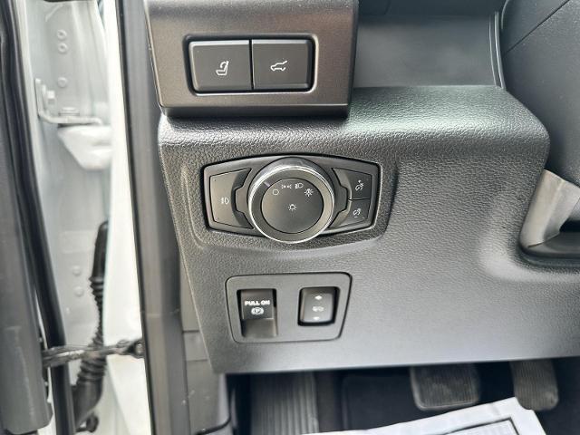 2020 Ford Expedition - $28,995