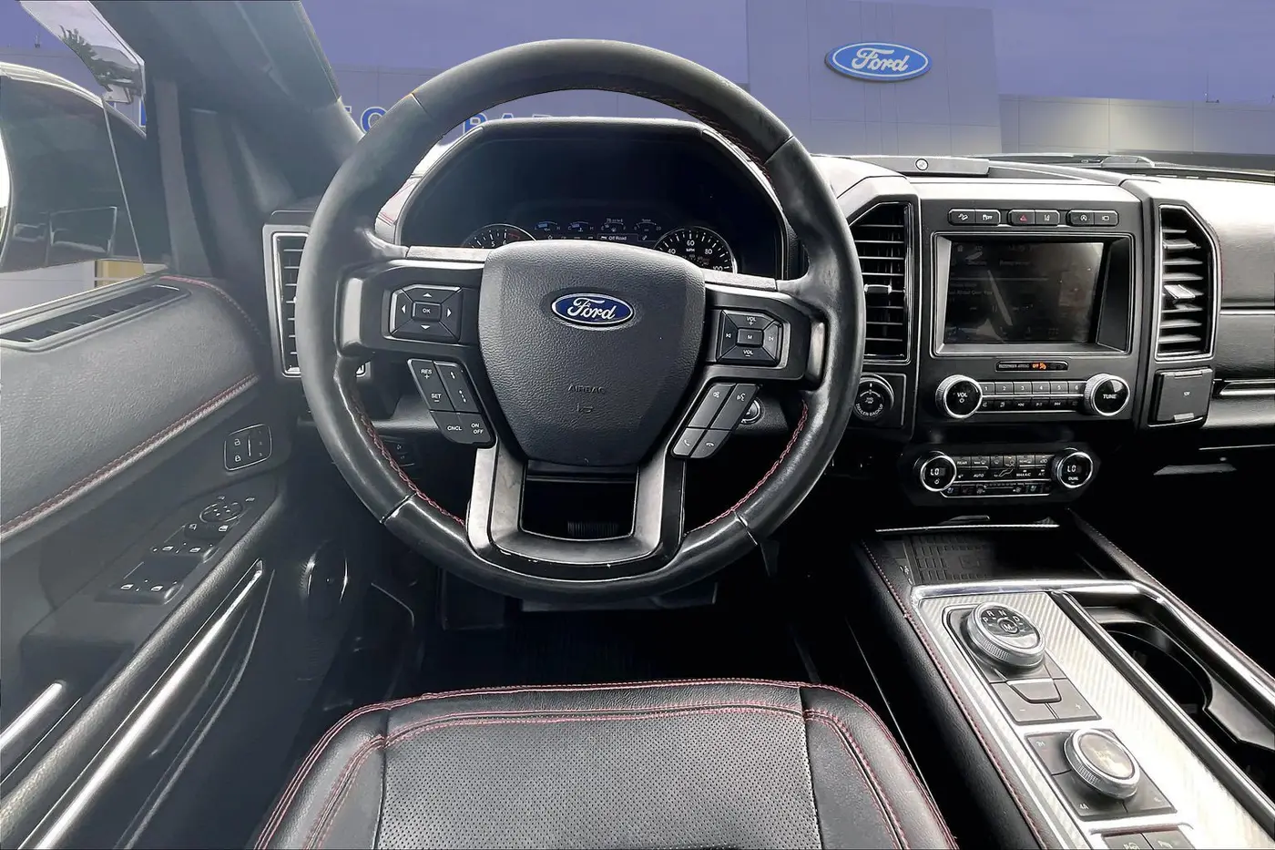 2019 Ford Expedition - $26,900