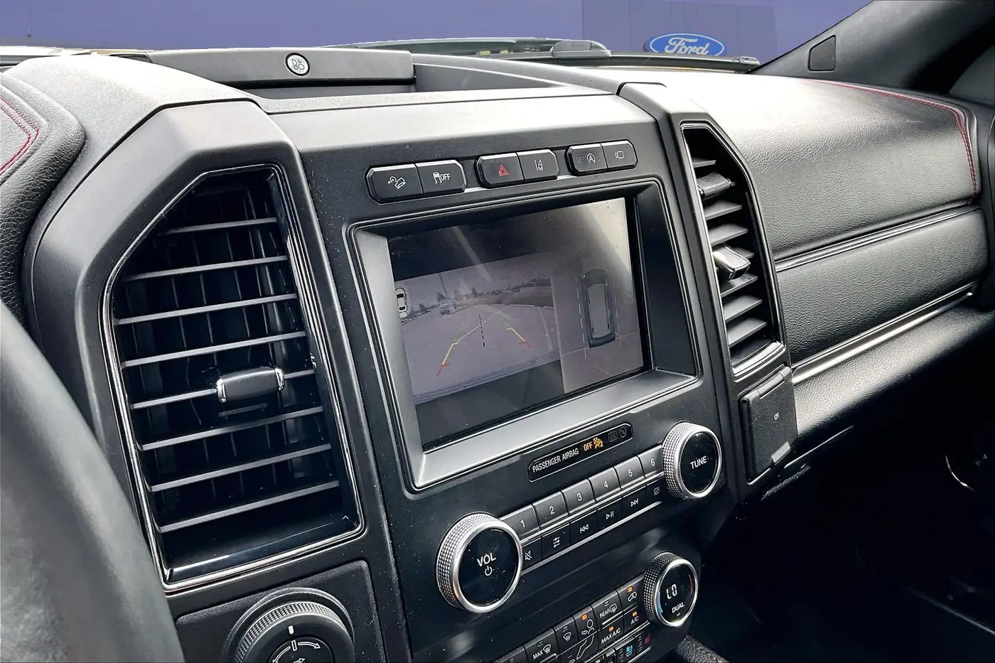 2019 Ford Expedition - $26,900