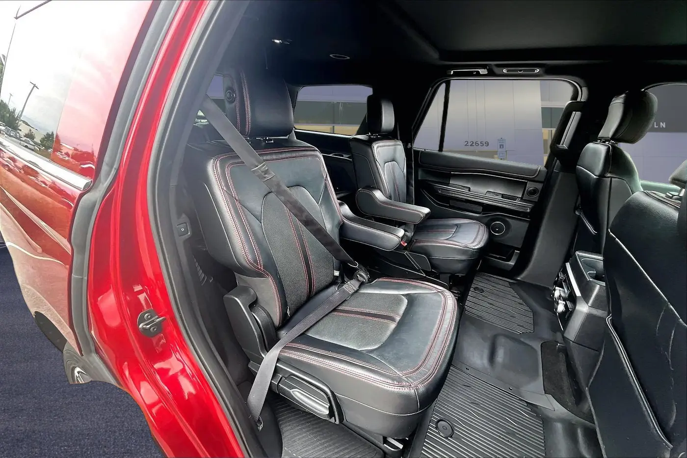 2019 Ford Expedition - $26,900