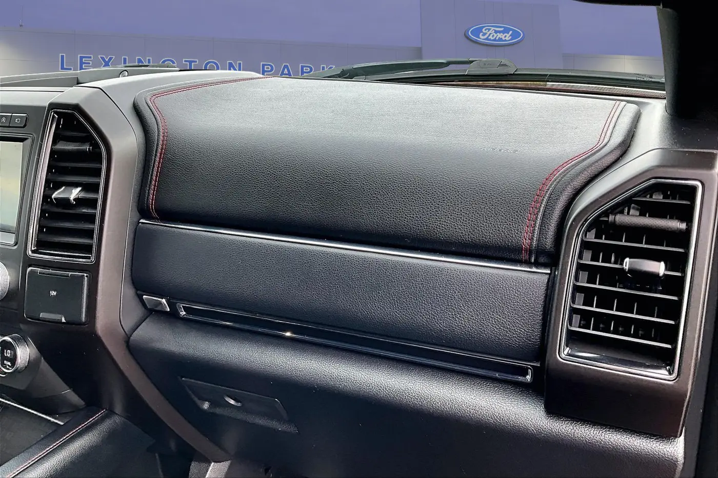 2019 Ford Expedition - $26,900