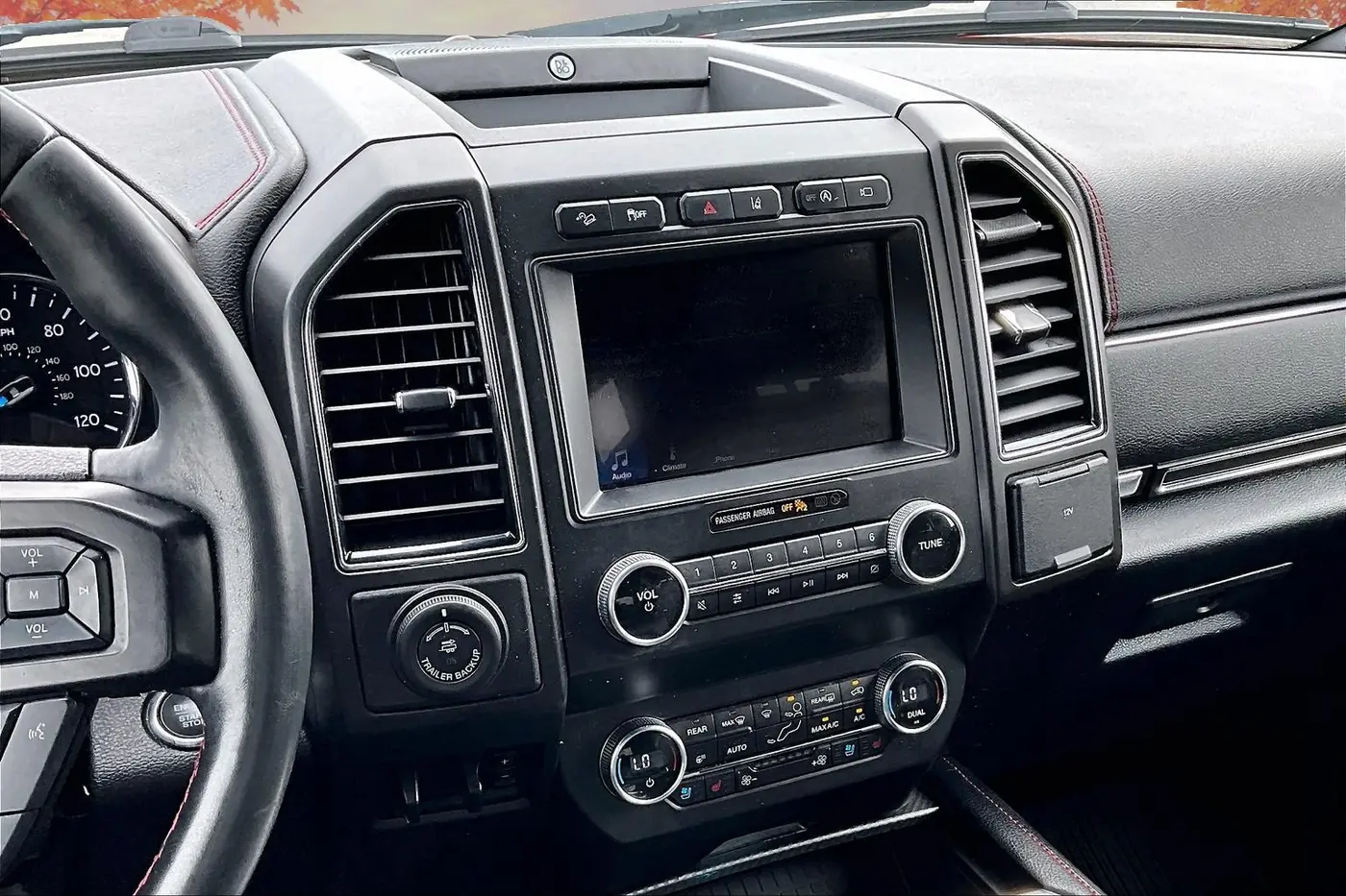 2019 Ford Expedition - $26,900