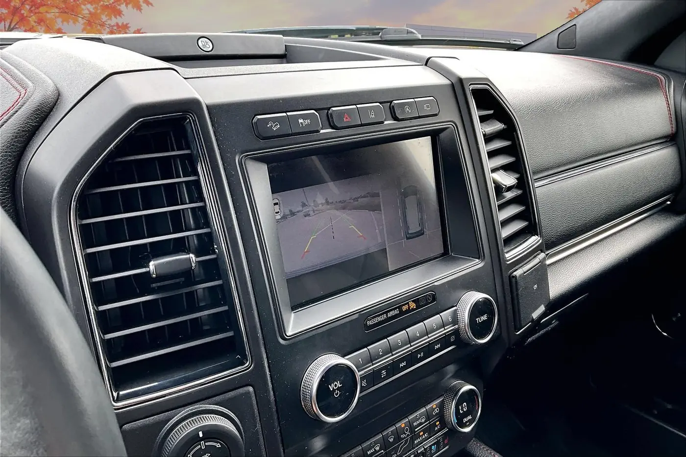 2019 Ford Expedition - $26,900