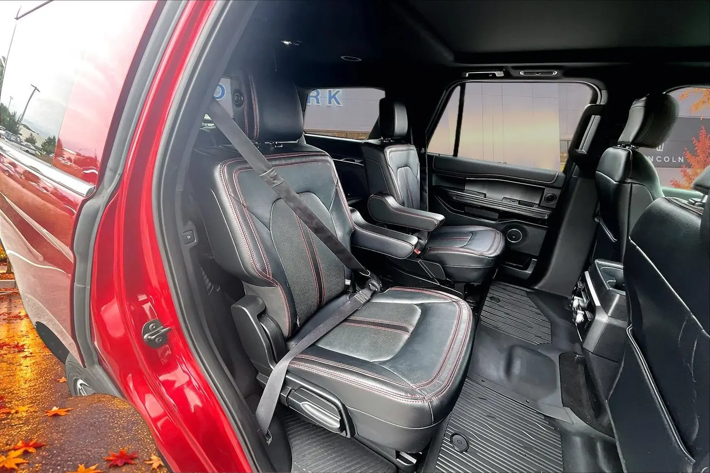 2019 Ford Expedition - $26,900