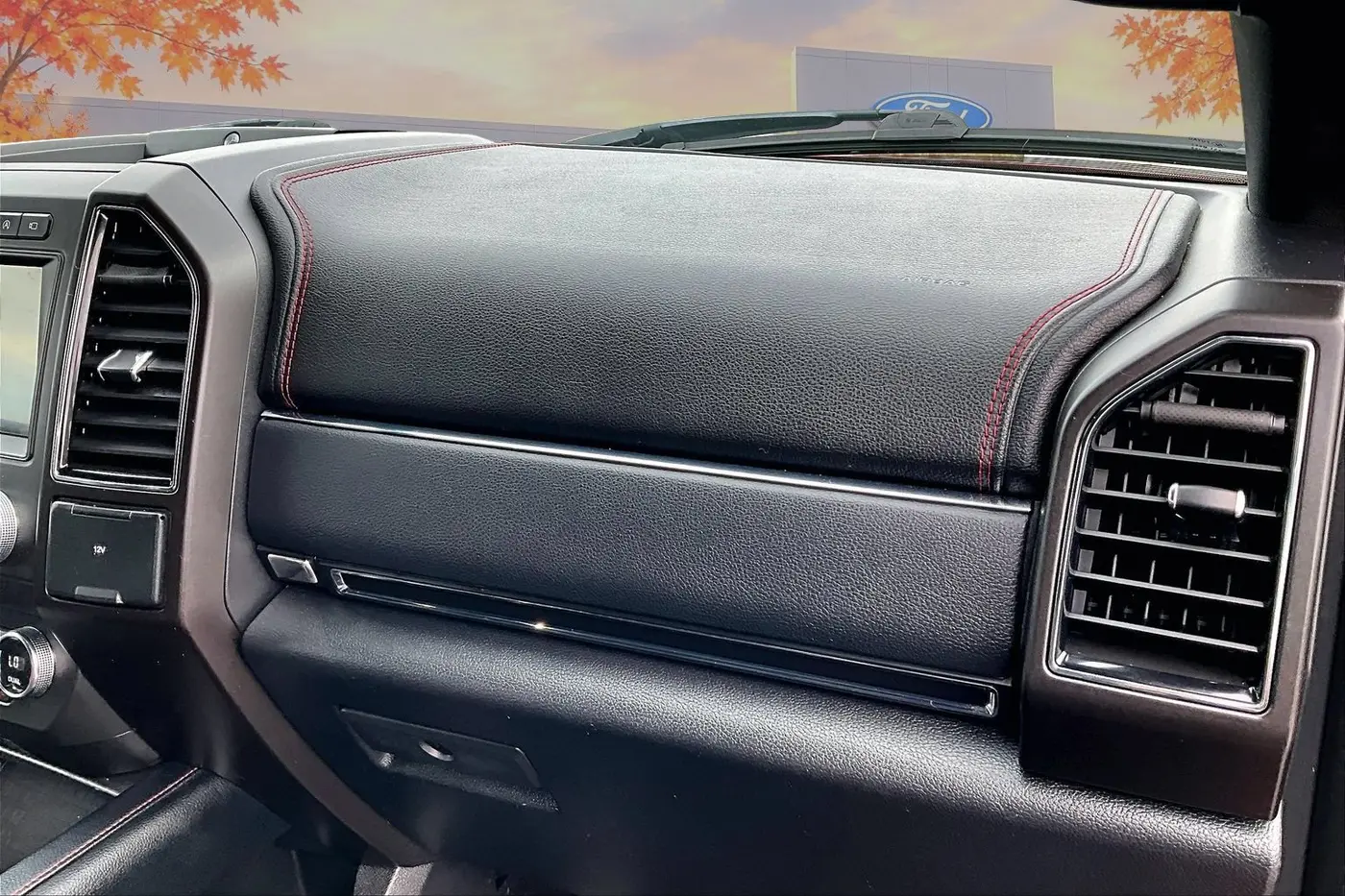 2019 Ford Expedition - $26,900