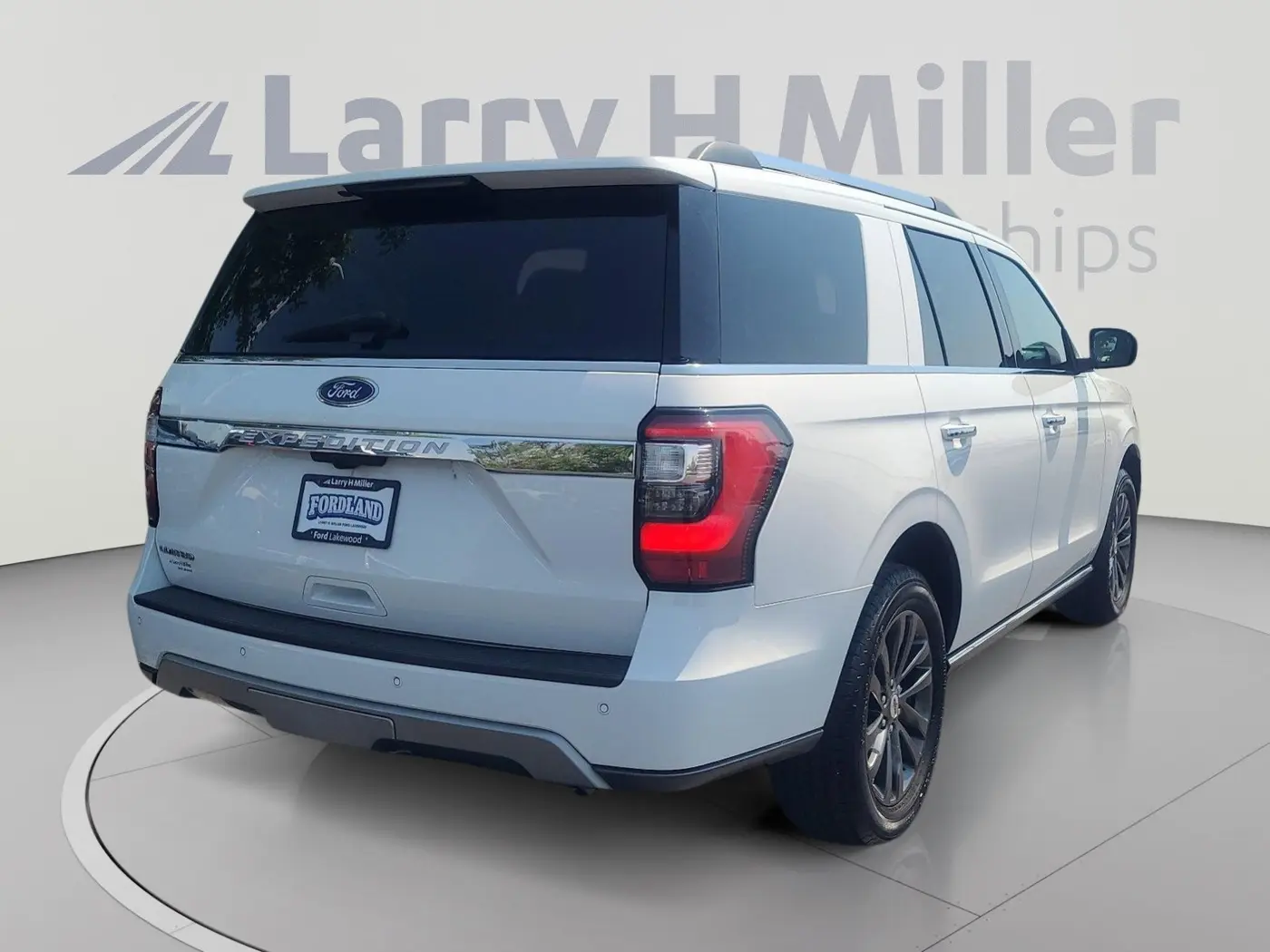 2021 Ford Expedition - $24,101