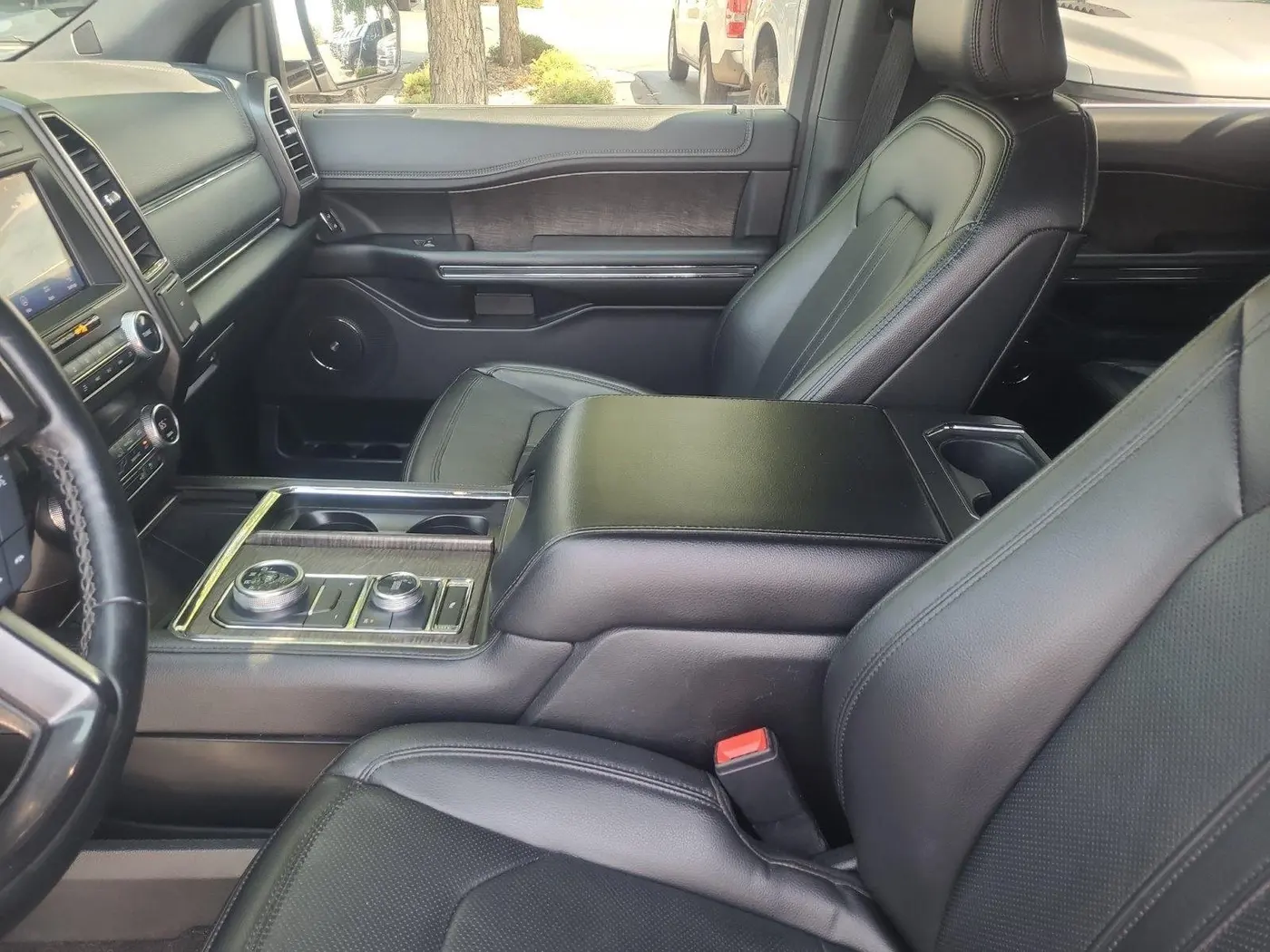 2021 Ford Expedition - $24,101