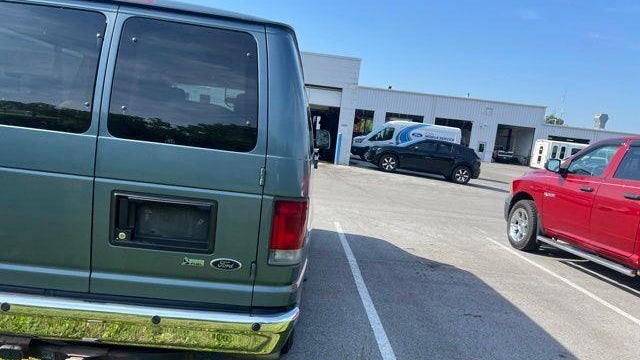 2011 Ford E-Series E-150 XL