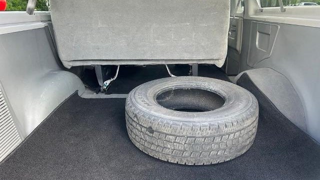 2006 Ford E-Series E-350 SD Chateau