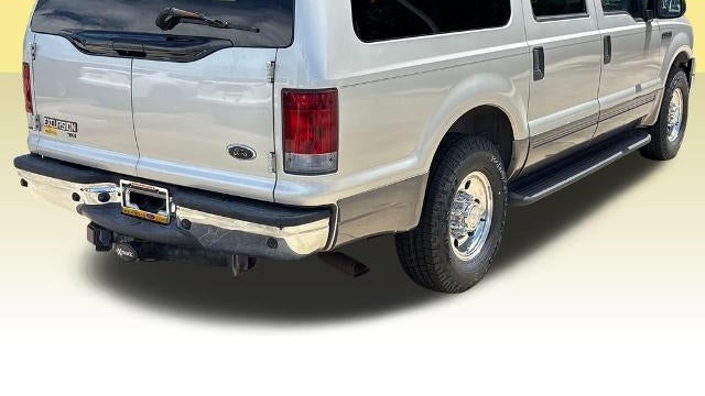 2005 Ford Excursion XLS