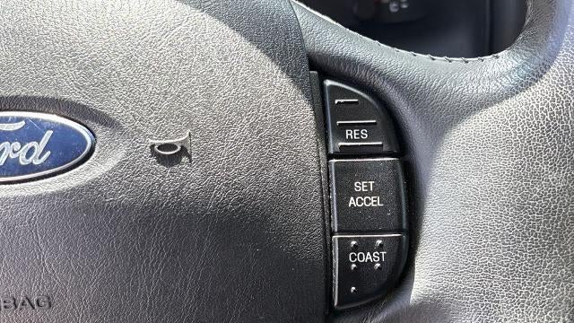 2005 Ford Excursion XLS