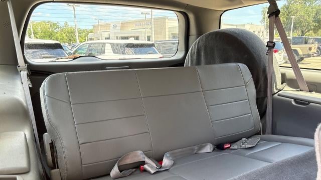 2005 Ford Excursion XLS