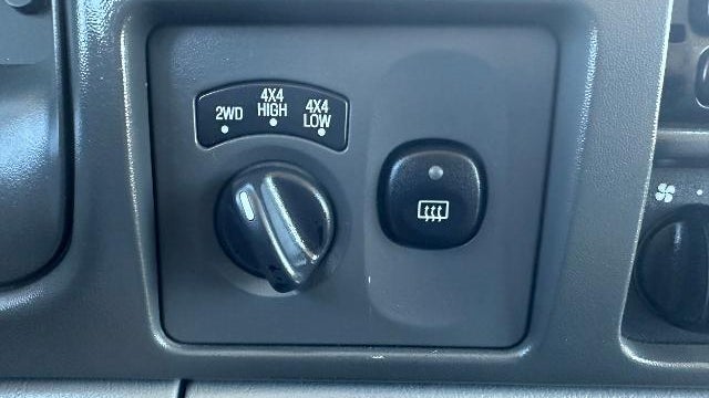 2004 Ford Excursion XLS