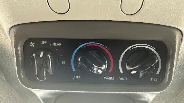 2004 Ford Excursion XLS